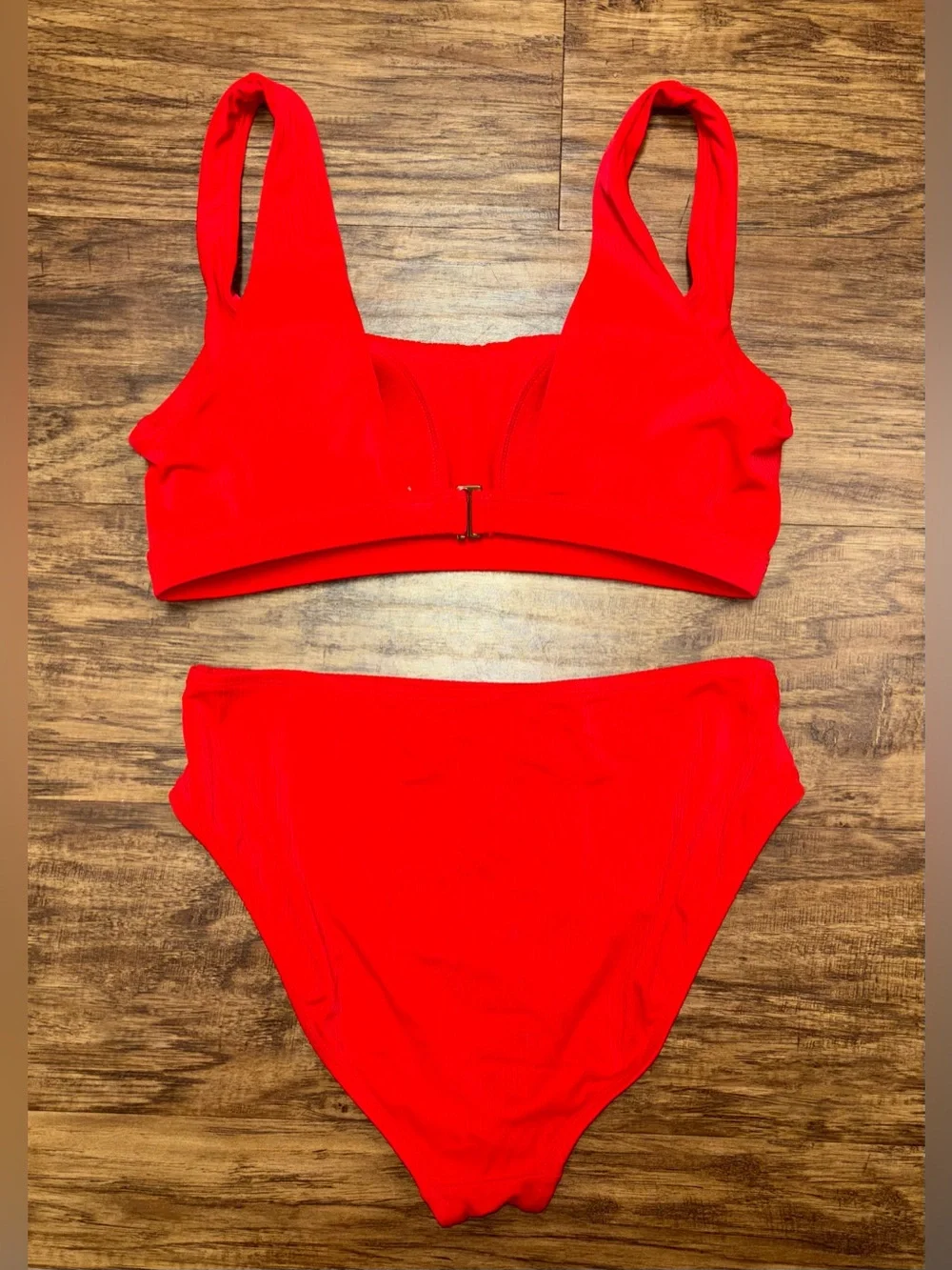 Kona Sol Bikini Set Size Large Top/Medium Bottom